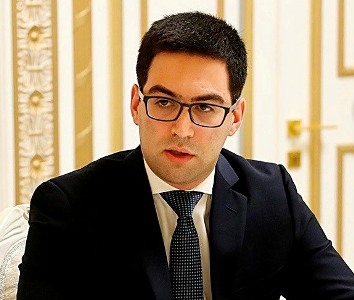 Armenia justice minister: Widespread vetting can be addressed after amendments to Constitution