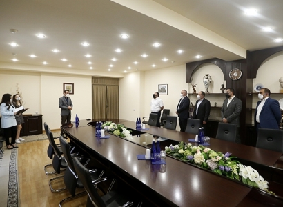 «Մեծ հպարտություն է ապրել ձեզ հետ նույն քաղաքում». Հայկ Մարությանը պարգևատրել է համայնքին աջակցող գործարարներին