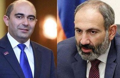 «Ժողովուրդ». Նիկոլ Փաշինյանն ու Էդմոն Մարուքյանը՝ նույն վայրում. Թեժ քննարկումներ կան
