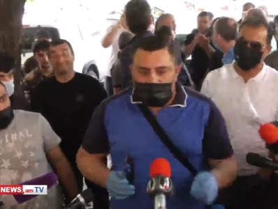 Մեր առաջարկն է՝ դուխով բացեք ռեստորանները, պատասխանատվությունը միայն ձեր վրա չի. ակցիայի մասնակիցը՝ պարետատանը