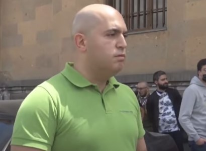 Ա´յ Նիկոլ ջան, քեզ մոտ ոչ մի բան չի ստացվում, ընկե´ր, դիմում գրի, գնա․ Արմեն Աշոտյան