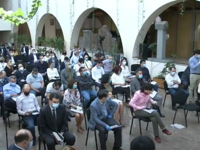 Ես իրավունք ունեմ ինչ ուզեմ ասեմ. էդ նույն մանդատից ես էլ ունեմ. Ավագանու նիստում ԲՀԿ-ականը հունից դուրս եկավ