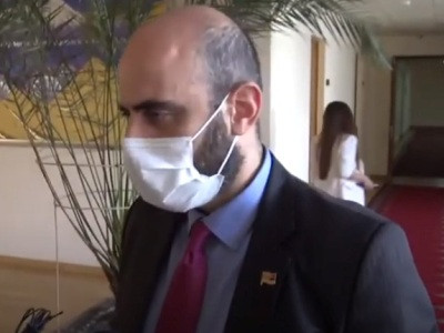 Հրավիրել են. պատգամավոր Նարեկ Զեյնալյանը մասնակցում է պարետատան նիստերին