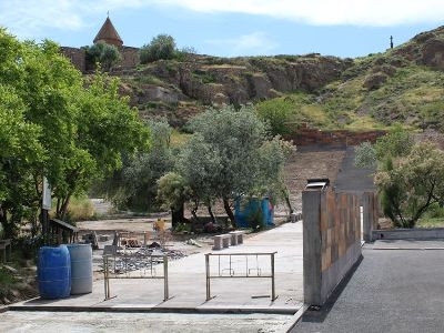 Խոր Վիրապ տանող ճեմուղին բարեկարգվում է (ֆոտո)