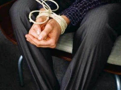 Քաջարանի բնակչին առեւանգելու գործով 3 անձ կալանավորվել է. 4 հոգով տարել են, կրակել են ոտքերին, ծեծել