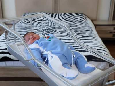 «Էրեբունի» ԲԿ-ում 5 կգ 600 գ քաշով ծնված Դավիթը ընտանիքի 6-րդ երեխան է (ֆոտո)
