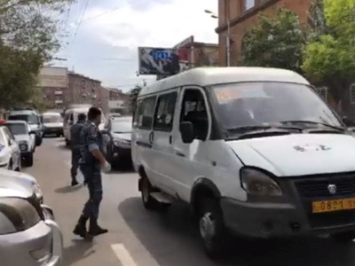 Հունիսի 2. Ուժեղացված ստուգայցեր՝ Շենգավիթ վարչական շրջանում. փողոցներում տեղակայված են հսկիչ-անցակետեր