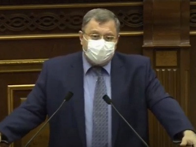 Բաժնետոմսը եթե դու առար, դու ամուսնանում ես նրա հետ, իսկ ավանդի դեպքում այդպես չէ. Ներսես Երիցյան