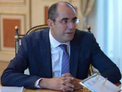 Հակաճգնաժամային կառավարություն՝ ազգային համերաշխության օրակարգով․ ԱԻ նախկին նախարար