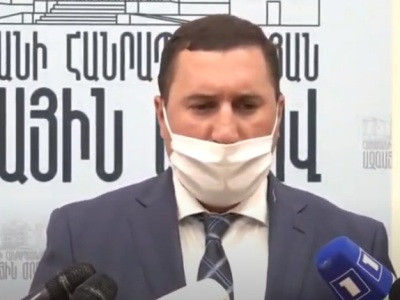 Բանակում իրավիճակը վերահսկելի է. վարակակիրների հիմնական մասը սպայական կազմից են. փոխնախարար