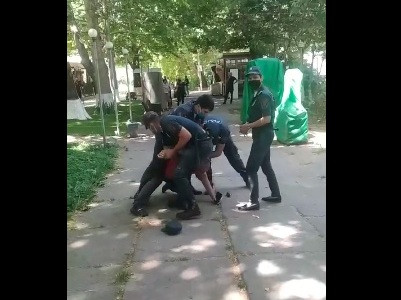 «Դիմակ չունենալու համար ոստիկանները ստորացնում են ՀՀ քաղաքացուն»․ Մանուել Մանուկյան