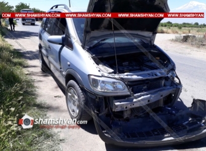 Արարատի մարզում բախվել են Opel Zafira-ն ու ВАЗ 2106-ը. կա վիրավոր