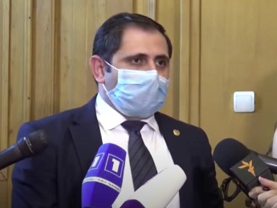 Մեզ մոտ ընտրական հրահանգներ չեն լինում. ձեր ասած պատվերի ինստիտուտը չի գործում. Պապիկյան