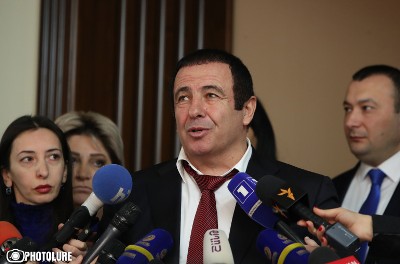 «Փաստ»․ Բռնաճնշումներն արագացնում են ընդդիմադիր բեւեռի բյուրեղացման գործընթացը