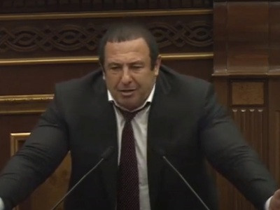 Ծառուկյանը ելույթ է ունենում ԱԺ-ում