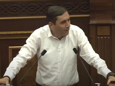 Արա, հերիք ա, ի՞նչ եք ուզում. Արման Աբովյան