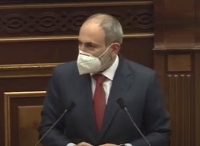 «Ես իդեա եմ տալիս». Փաշինյանը՝ կուսակցության գործունեությունը կասեցնելու հիմքերի մասին