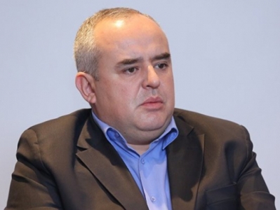 Ազարյանին շատ դժվար է կաշկանդել. Տիգրան Աթանեսյան
