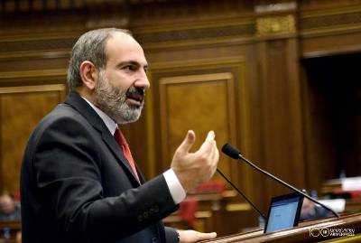 «Իրատես». «до եւ после». Իմքայլականները Փաշինյանի ԱԺ ներկայանալը «մեսիայի» գալուստ են ընկալում