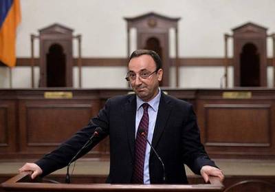 «Հրապարակ». Հրայր Թովմասյանին դատավորի կարգավիճակից էլ կզրկեն