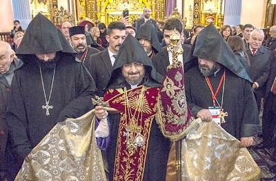 Հայոց պատրիարքն առաջարկում է հունական եկեղեցին բացել քրիստոնեական եւ մահմեդական պաշտամունքի համար