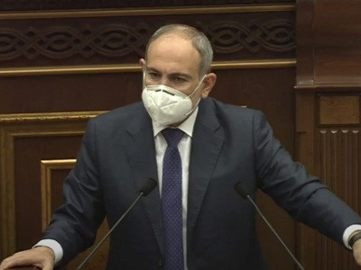 Наблюдения премьер-министра: Пропаганда прежней власти пытается сделать из Пашиняна второго Сержа Саргсяна