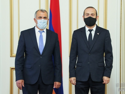 Արարատ Միրզոյանը հանդիպել է ՍԴ նախագահի պարտականությունների կատարող Աշոտ Խաչատրյանի հետ