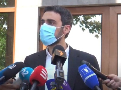 Քոչարյանի եւ մյուսների գործով դատավարությանը հեռավորության պահպանման պահանջն անտեսվում է․ փաստաբան