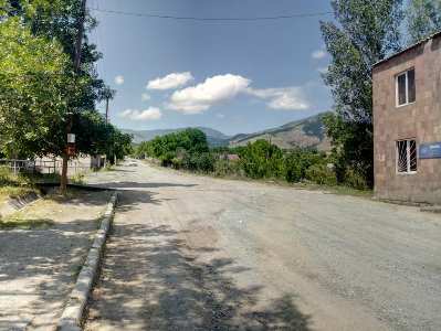 Ասֆալտապատ ճանապարհ՝ դեպի Թեղենյաց վանական համալիր. Անտառափեշին կկատուցվի տուրիստական ավտոբուսների կայանատեղի