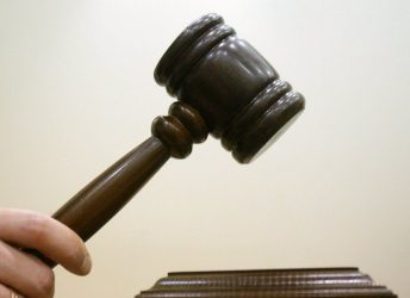 Բրիտանացին պայմանական պատժաժամկետ է ստացել Covid-19-ի բուժման կեղծ հավաքածուի վաճառքի համար