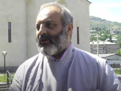Մարդիկ այստեղ ամուր են եւ կատարյալ վստահություն ունեն բանակի նկատմամբ. Բագրատ արքեպիսկոպոս Գալստանյան