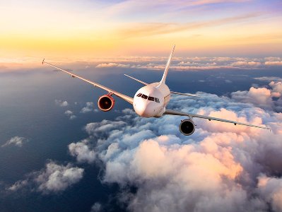 Emirates ավիաընկերությունը հայտարարել է, որ սոցիալական հեռավորությունն ինքնաթիռում իրատեսական չէ