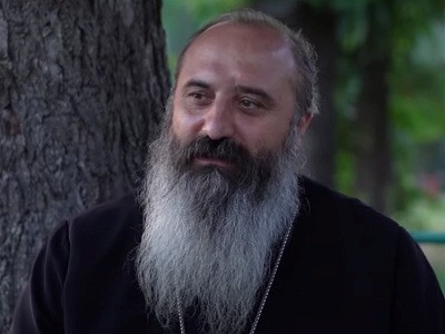 Մեր Հայաստանը սուրբ է եւ մենք շներին տալու սուրբ Հայաստան չունենք. Տեր Աբելը՝ Չինարիից