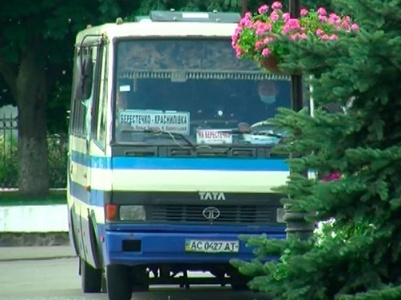 Լուցկում ավտոբուսի պատանդառման վայրում պայթյուններ են որոտացել
