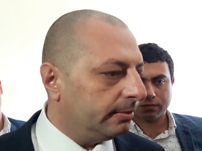 Վանաձորի փոխքաղաքապետը համայնքից 47 հազար դրամով տարածքը վարձակալել է, սրճարան է կառուցել, բայց տարածքը չի բարեկարգել