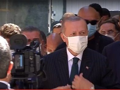 Erdogan challenges civilized world? Hagia Sophia's Christian mosaics covered with curtains (PHOTOS)