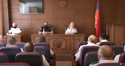 Աշխատանքային խորհրդակցություն ոստիկանությունում. օրակարգում անչափահասներն են ու ընտանիքում բռնությունը