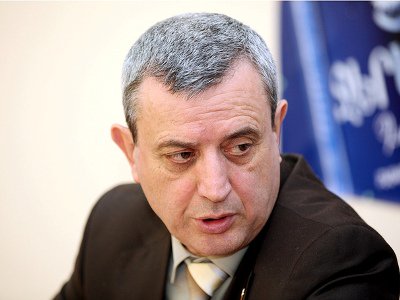 Հայաստանի բնակիչներն ավելի ու ավելի քիչ են օգտվելու ծառայությունների տարբեր ոլորտներից. տնտեսագետ