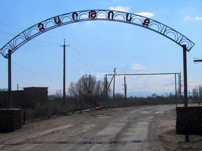 Տրուբեքով հարվածել են, գլխիս 8-10 կար են դրել․գյուղապետի տեղակալը մանրամասներ է պատմում միջադեպից