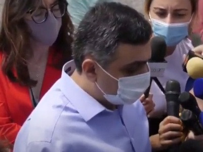 «Ինձ համար ոչինչ չի փոխվել». Մխիթար Պապոյանը՝ նախկին ու ներկա իշխանությունների մասին