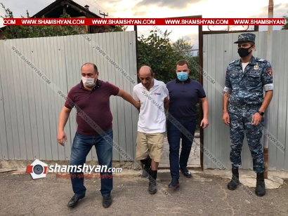 Զարհուրելի սպանություն Երեւանում. տղամարդը դանակով գլխատել է 68-ամյա քրոջը եւ գլուխը տոպրակով փորձել թաքցնել (ֆոտո)
