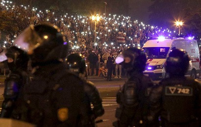 Human rights activist: One person dies in Belarus riots (PHOTOS)
