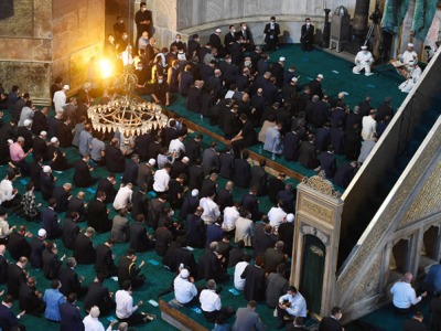 Nearly 3,000 people may have contracted coronavirus during conversion ceremony of Hagia Sophia