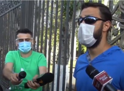 Citizens defending Mount Amulsar playing dodgeball in front of Armenian parliament (LIVE)