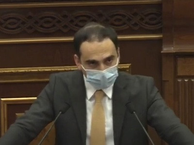 Armenia Deputy PM: None of us wants to live with face masks forever, it's not pleasant