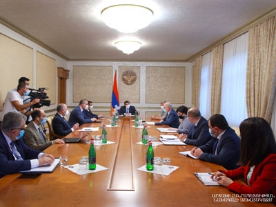 Karabakh President convenes enlarged working consultation