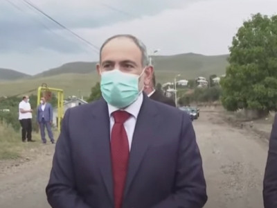 «Տենց էլի մարդիկ կային». Փաշինյանը ակնարկեց Ծառուկյանի՞ն