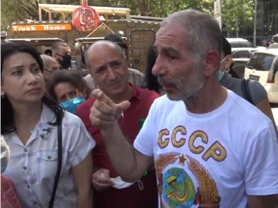 Armenia world boxing champion ends hunger strike
