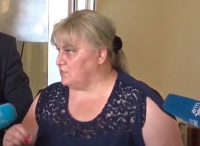 Թող վիրավորվեն, որ փող են վերցնում ու գնում են ուրիշ դատավարությանը ելույթ ունենում. սեւազգեստ մայր