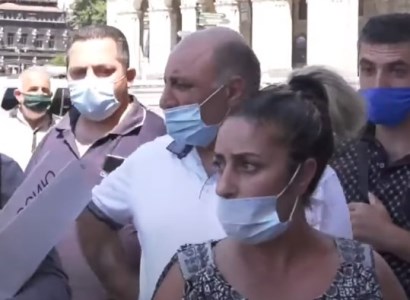 Չենք դիմում Պուտինին՝ իմ անչափահաս երեխան այդտեղ է, ինձ տար, որտեղի՞ց տանի, հայրենիքի՞ց. ՌԴ մեկնել ցանկացող քաղաքացի